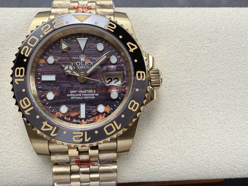 Rolex 40mm 27-GMT (9)