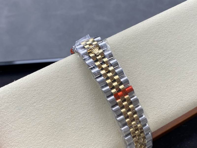 Rolex 41mm 18-Date Just (2)