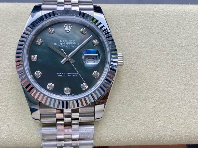 Rolex 41mm 20-Date Just (6)