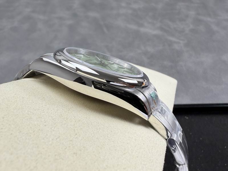 Rolex 41mm 30-Oyster Perpetual (14)