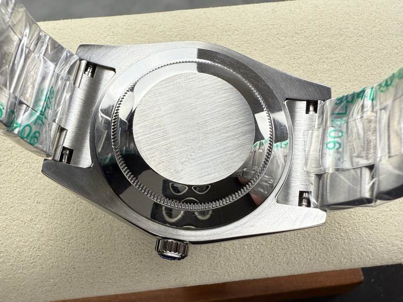 Rolex 41mm 30-Oyster Perpetual (3)