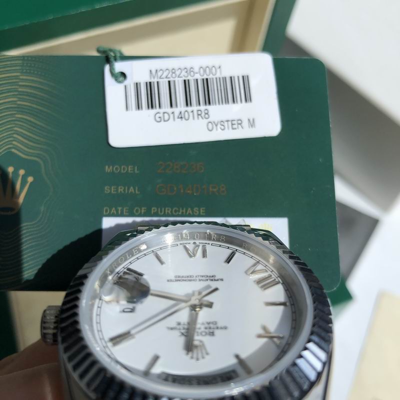 Rolex 41mm 33-Day Date (32)