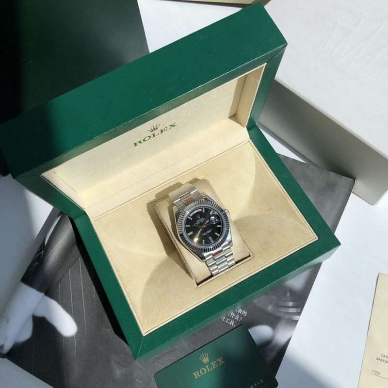 Rolex 41mm 34-Day Date (54)