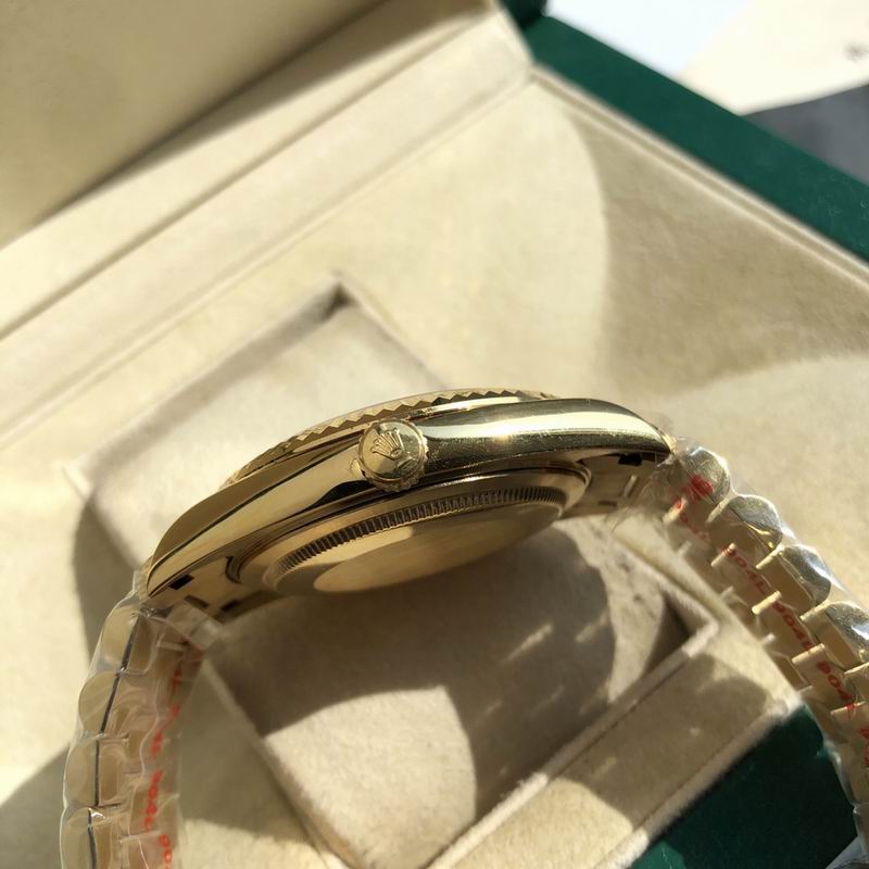 Rolex 41mm 37-Day Date (1)