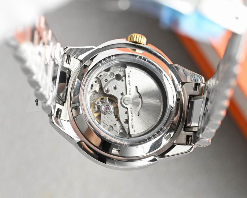 Rolex 42mm 11-Date Just (3)