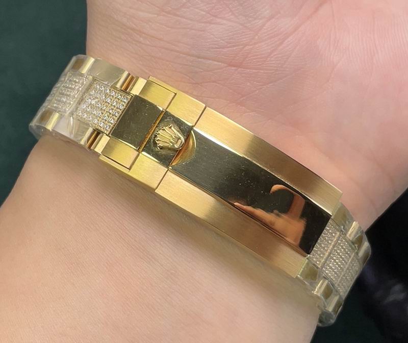 Rolex 43mm 24-Daytona (5)