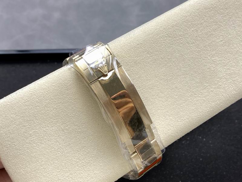 Rolex 44mm 14-Deepsea (10)