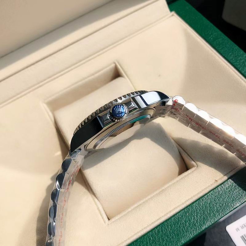 Rolex watch 40-GMT (75)