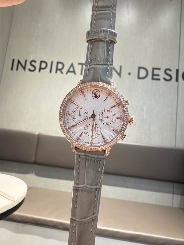 Swarovski 36mm 25 (16)