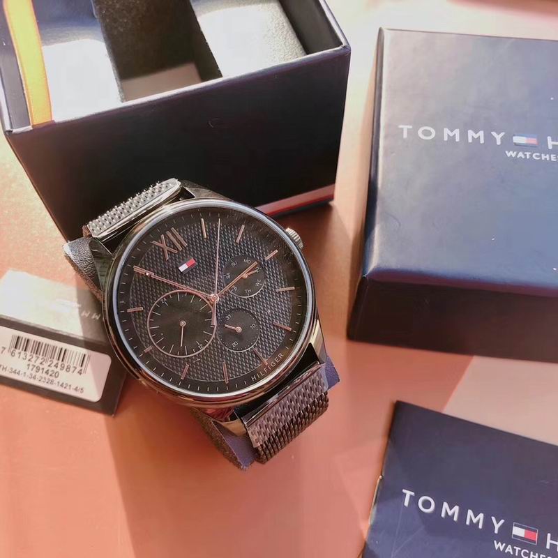 Tommy 44mm 01 (1)