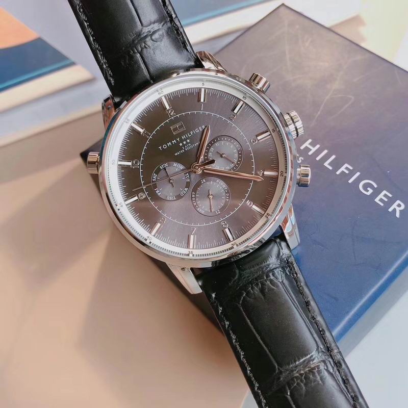 Tommy 44mm 24 (5)