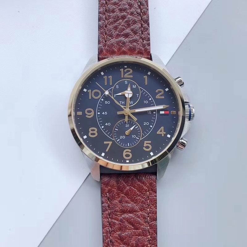 Tommy 44mm 28 (16)
