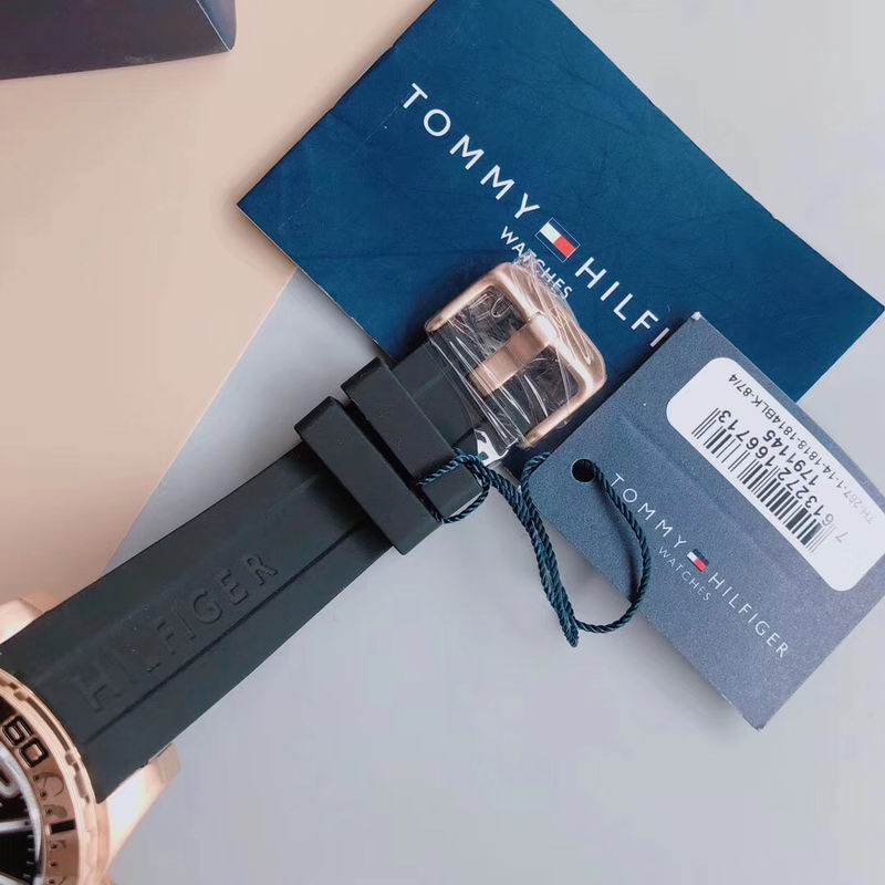 Tommy 44mm 34 (3)
