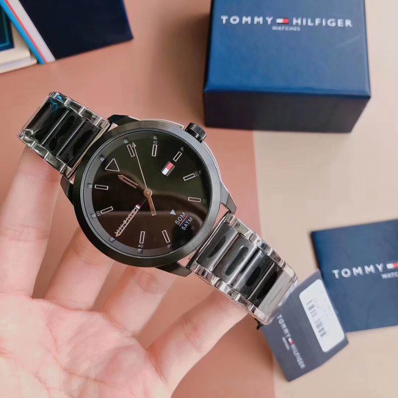 Tommy 44mm 35 (7)
