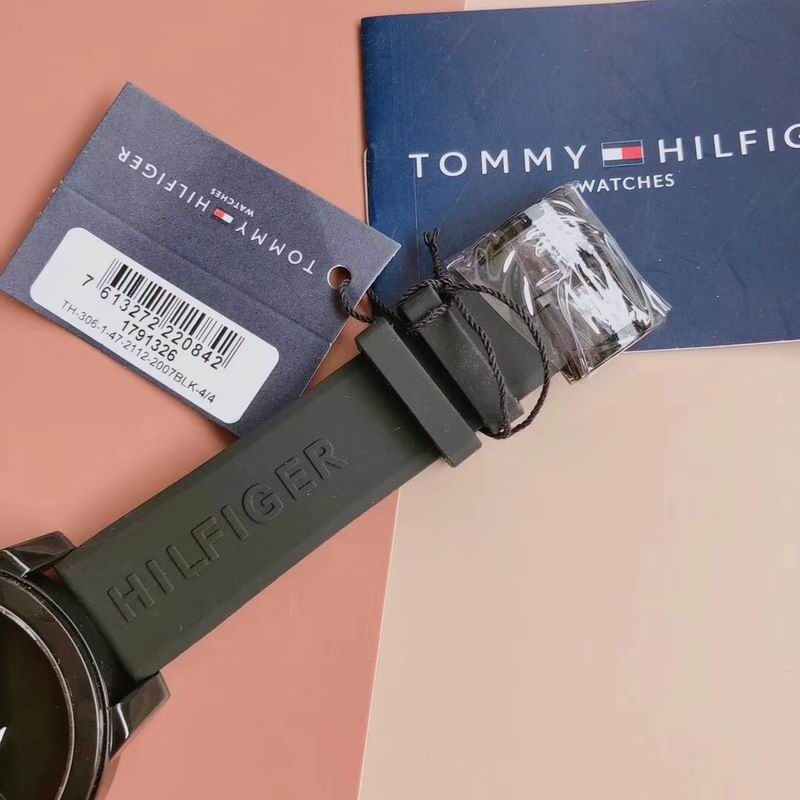Tommy 44mm 36 (29)