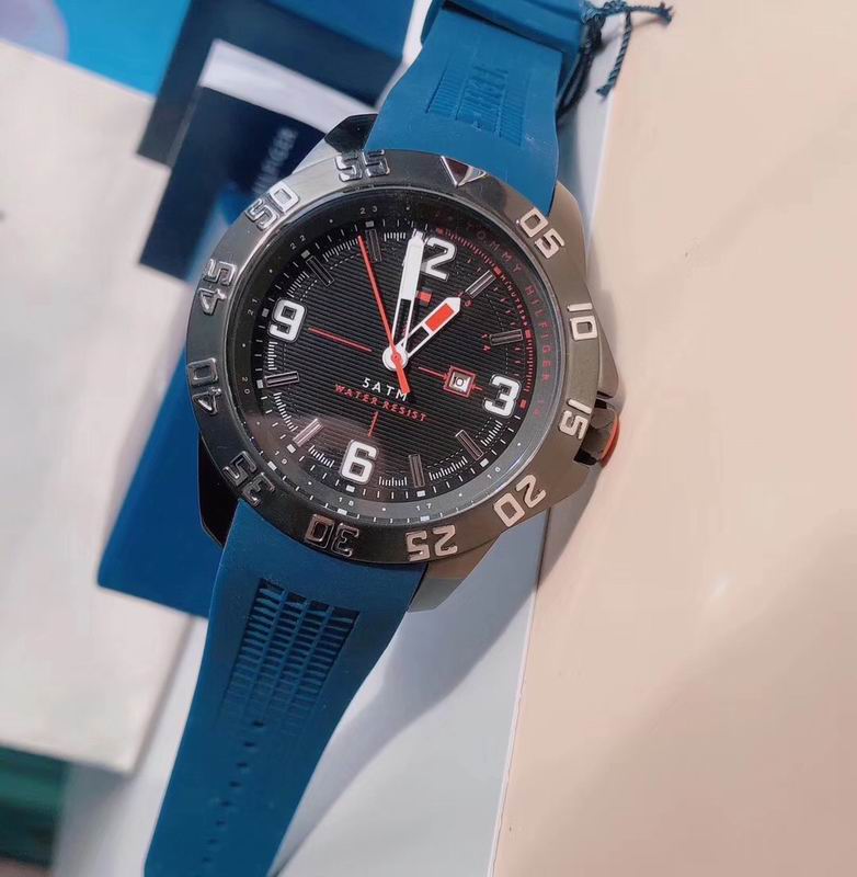 Tommy 44mm 40 (5)