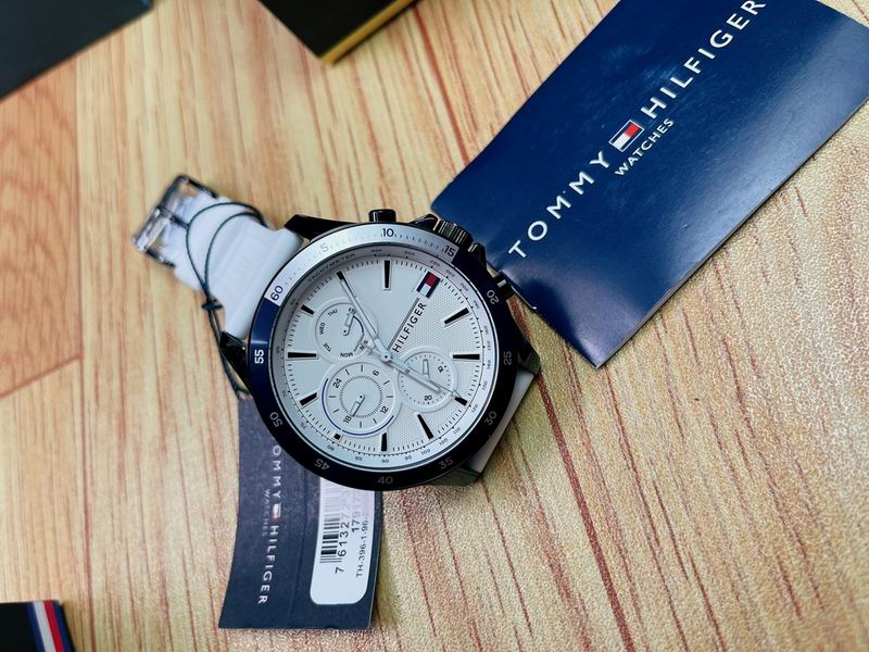 Tommy watch 133 (4)