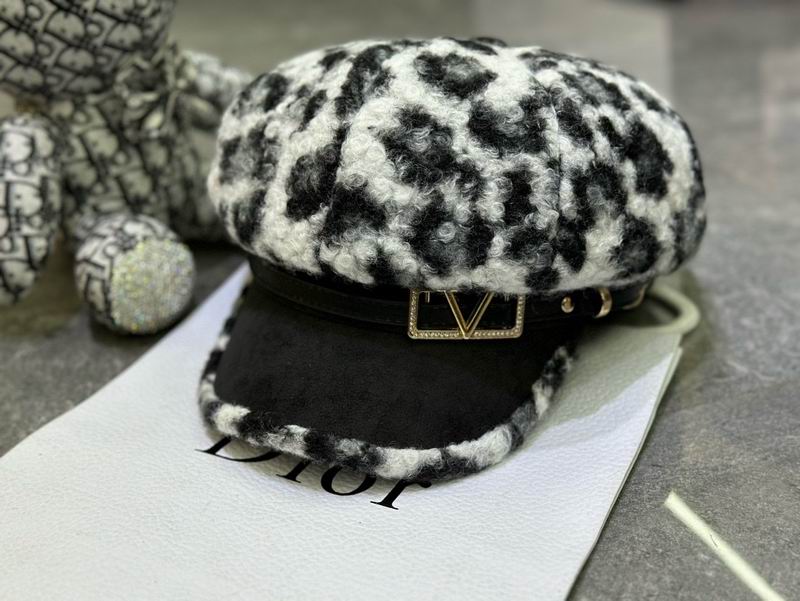 Valentino Cap dx (11)