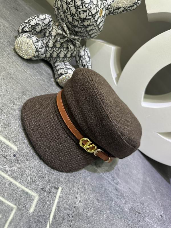 Valentino Cap dx (117)