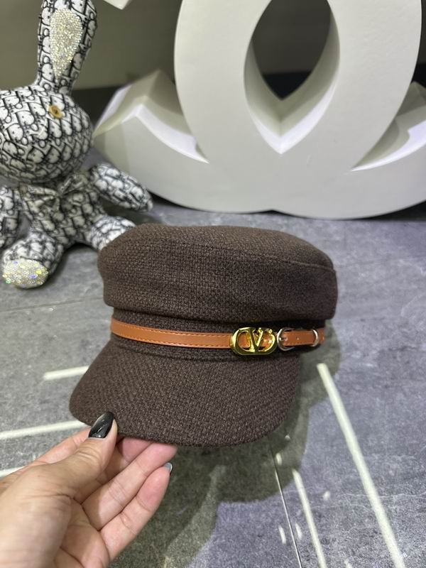 Valentino Cap dx (122)