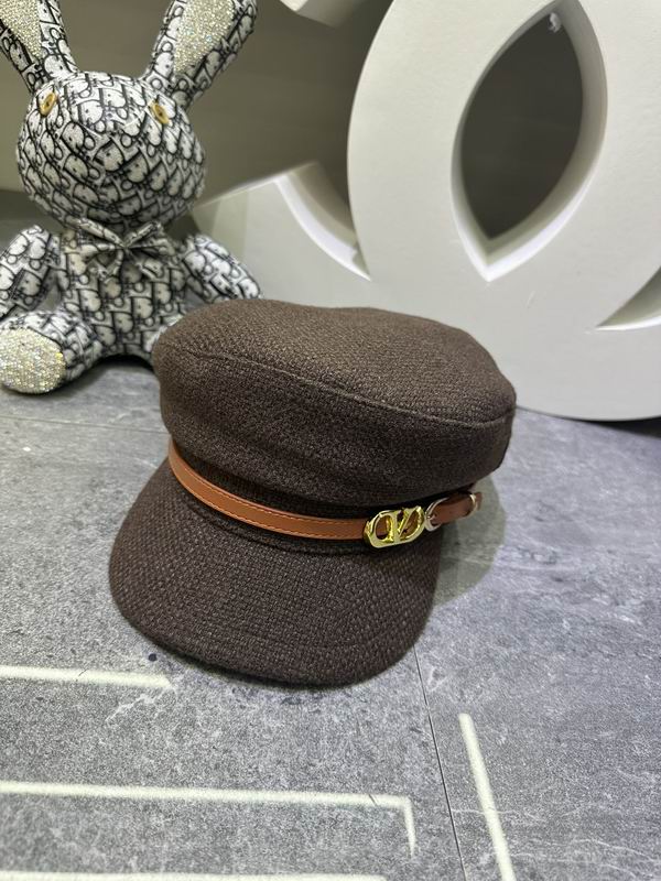 Valentino Cap dx (123)