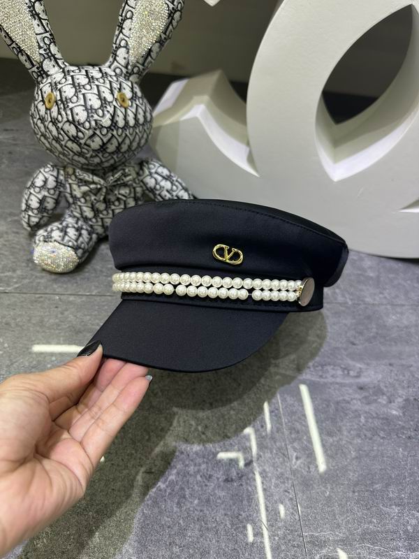Valentino Cap dx (470)