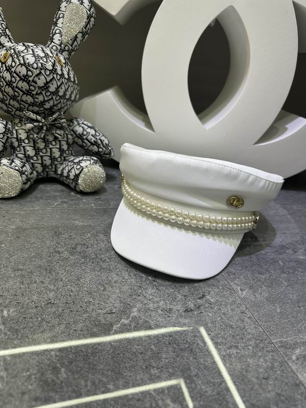 Valentino Cap dx (475)