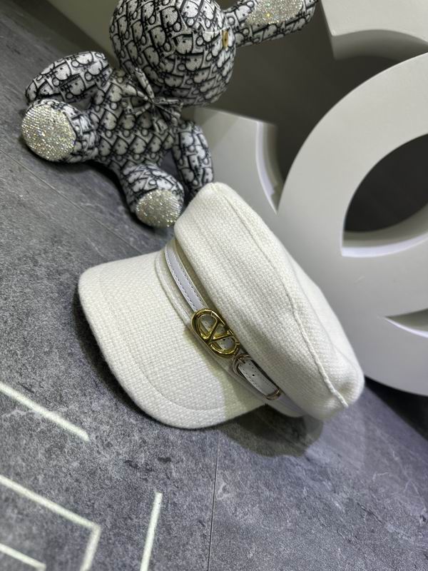 Valentino Cap dx (523)