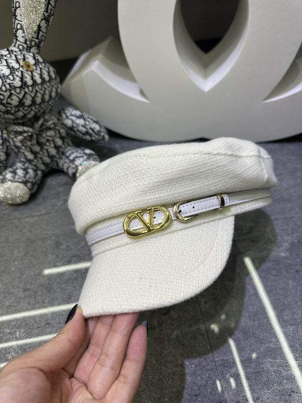 Valentino Cap dx (524)