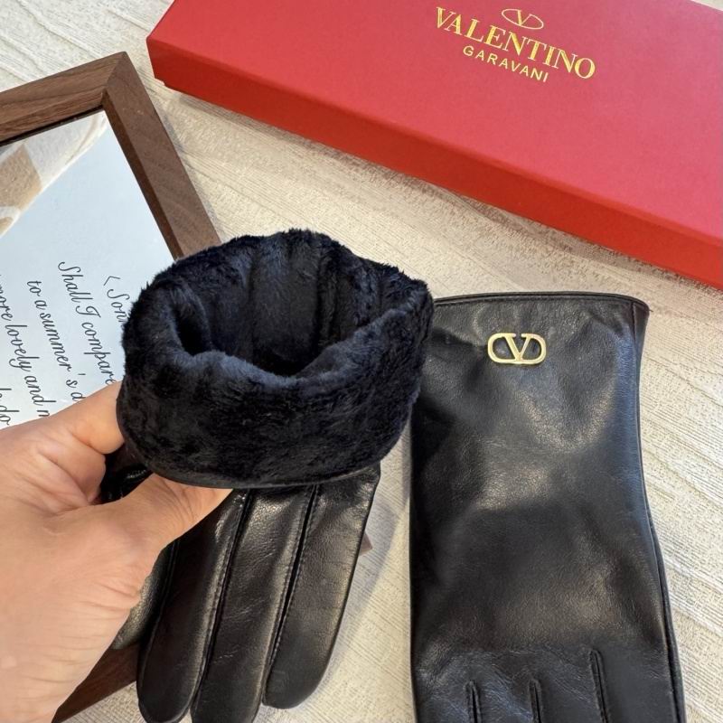 Valentino Gloves hm (1)