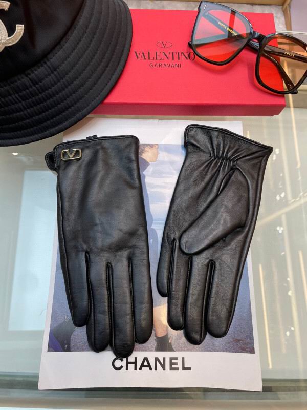 Valentino Gloves hm (17)