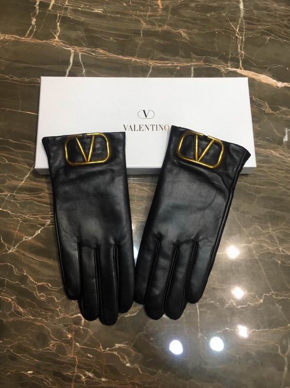 Valentino Gloves hm (21)