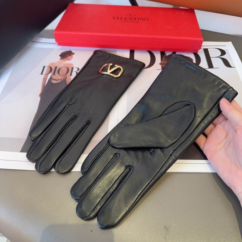 Valentino Gloves hm (23)