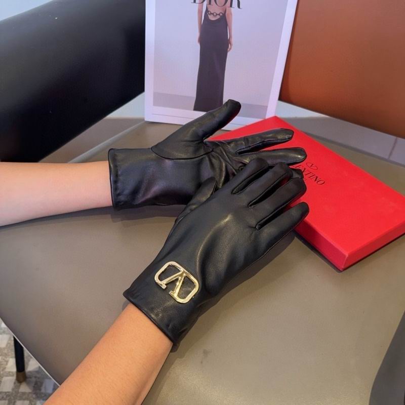 Valentino Gloves hm (25)