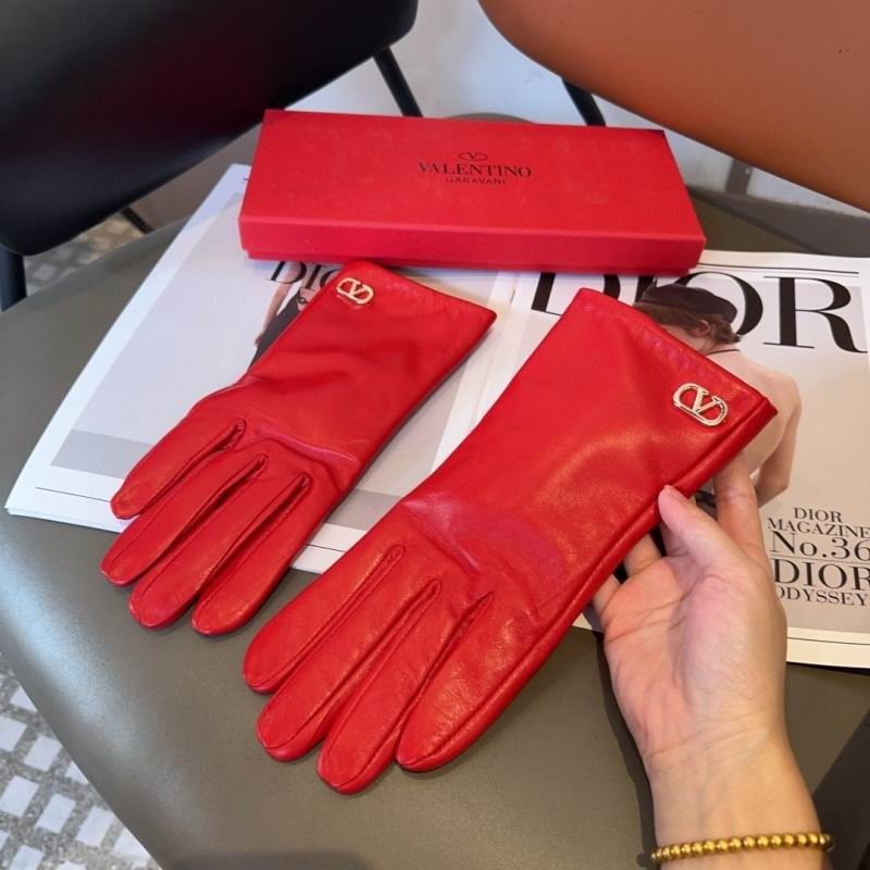 Valentino Gloves hm (33)