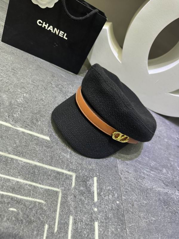 Valentino cap dx (768)