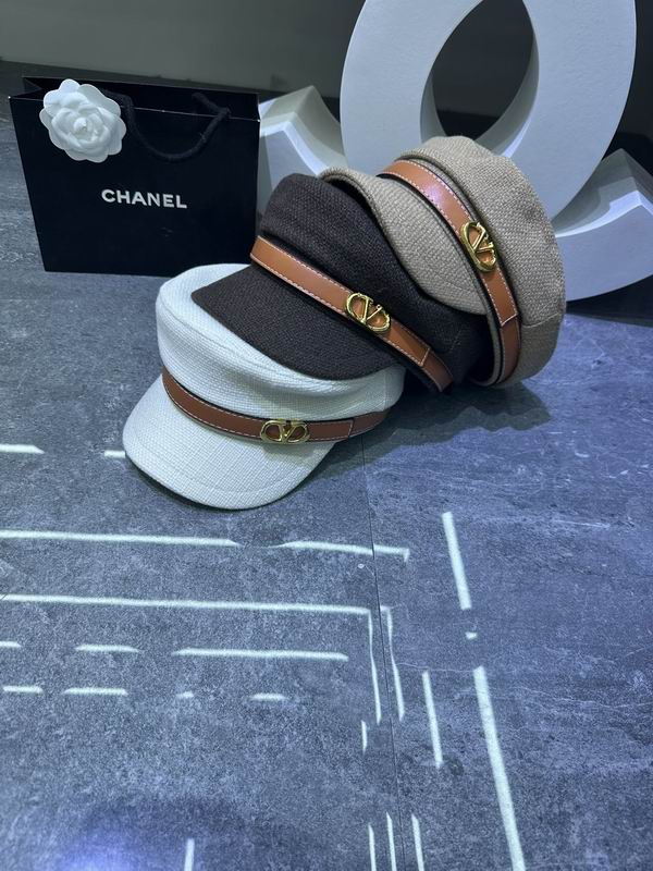 Valentino cap dx (772)