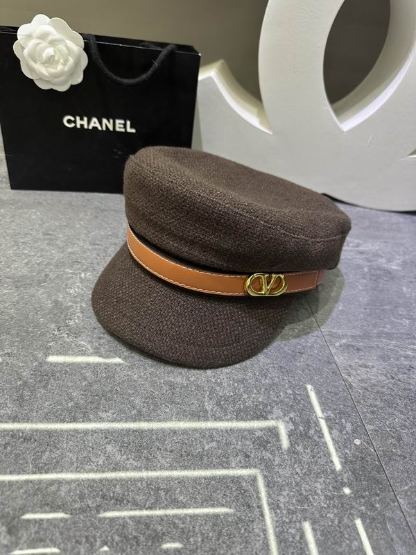 Valentino cap dx (773)