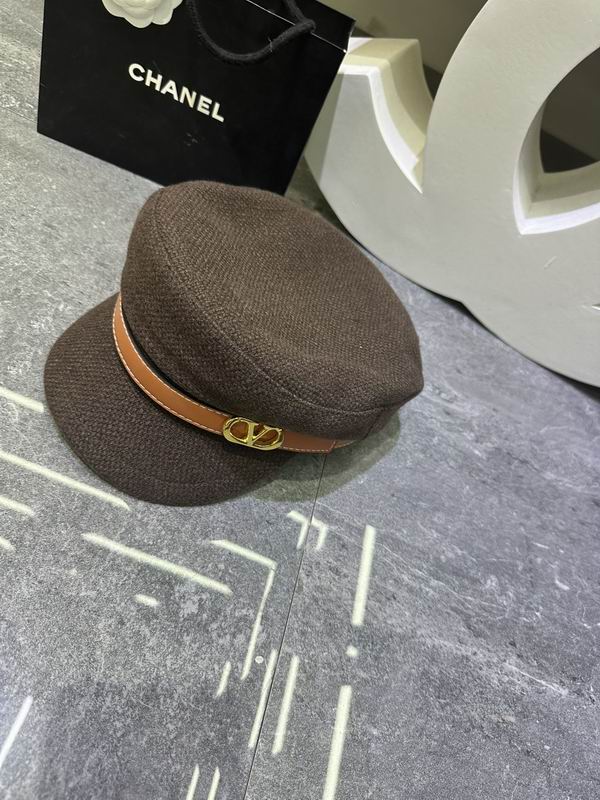 Valentino cap dx (774)