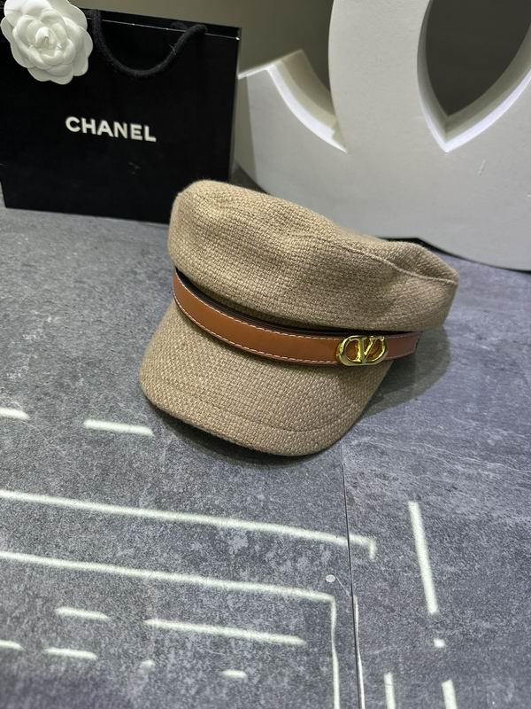 Valentino cap dx (776)