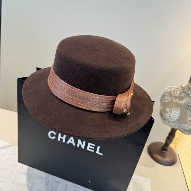 Valentino top hat (119)