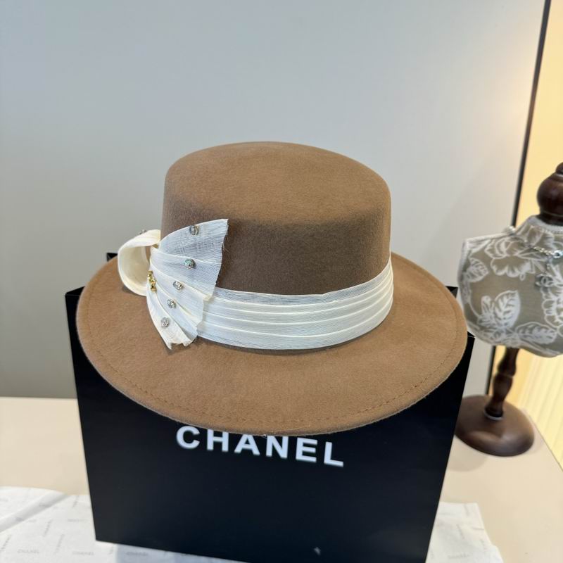 Valentino top hat (134)