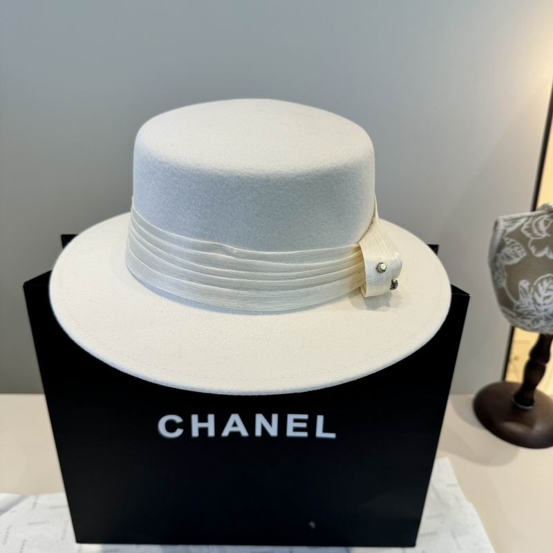 Valentino top hat (140)