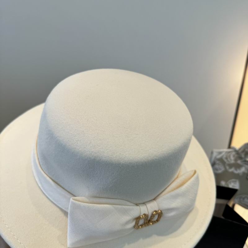 Valentino top hat (148)