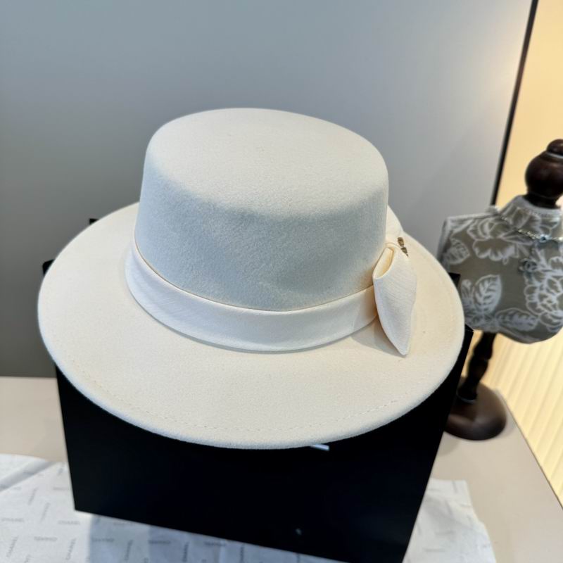Valentino top hat (151)