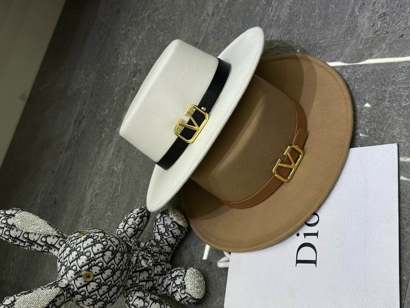 Velentino top hat dx (254)