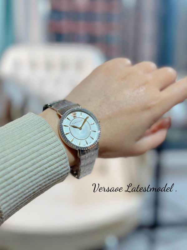 Versace 36mm 25 (55)