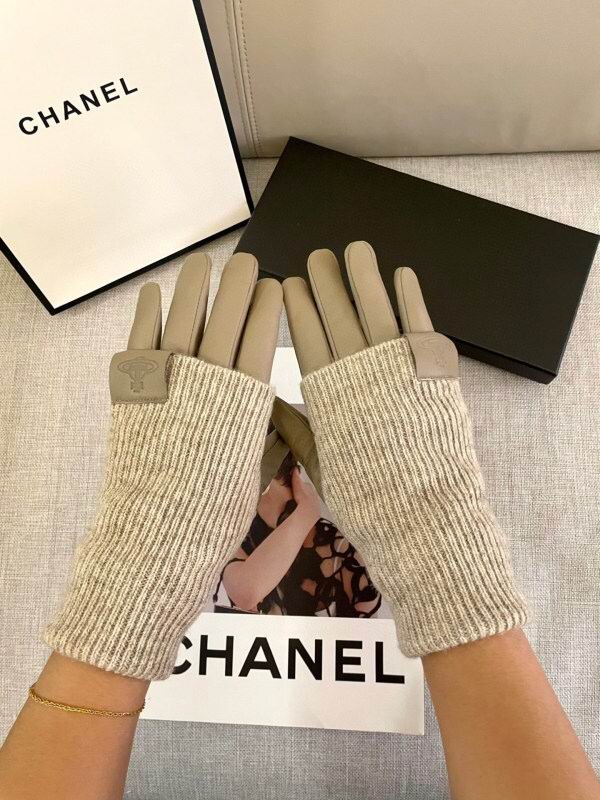 Vivienne Westwood Gloves hm (24)