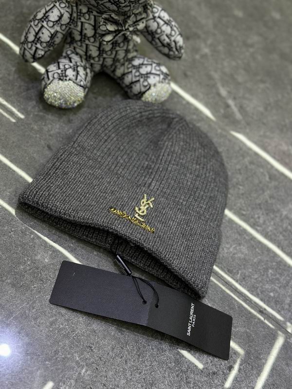 YSL Hat dx (940)
