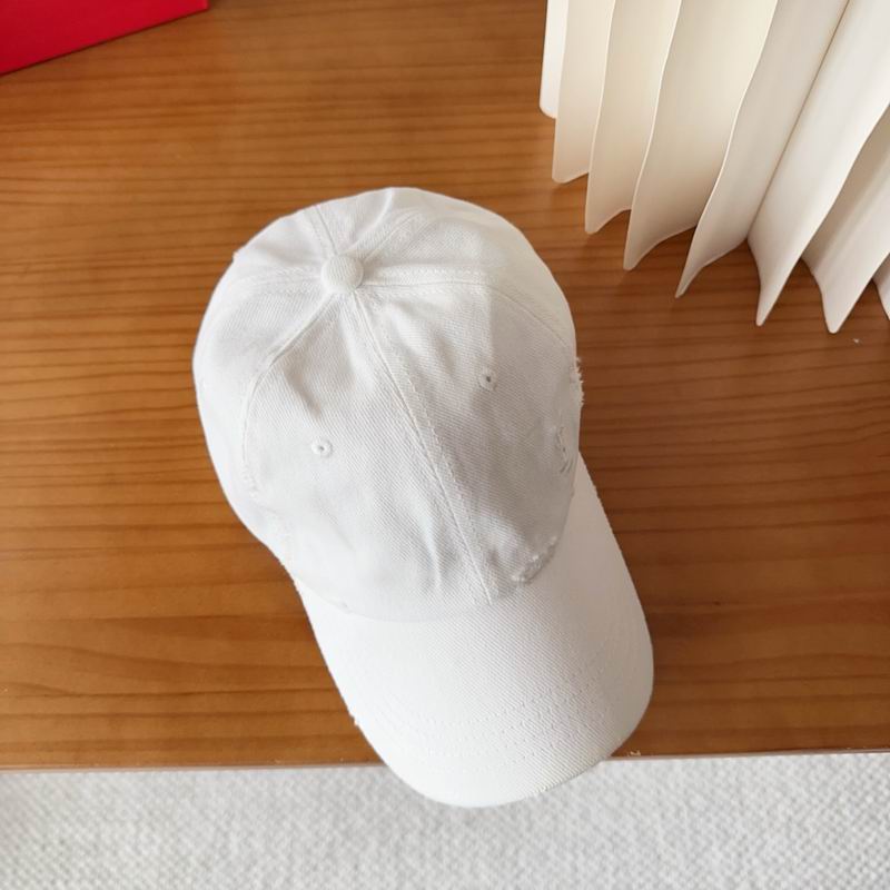 YSL cap dx (160)